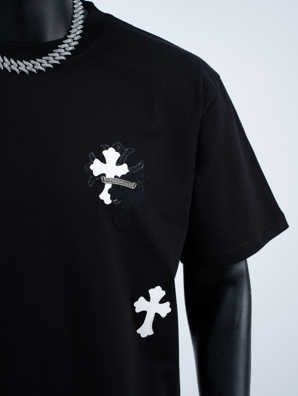 Chrome Hearts Cross Badge Graphic Short-Sleeve T-Shirt