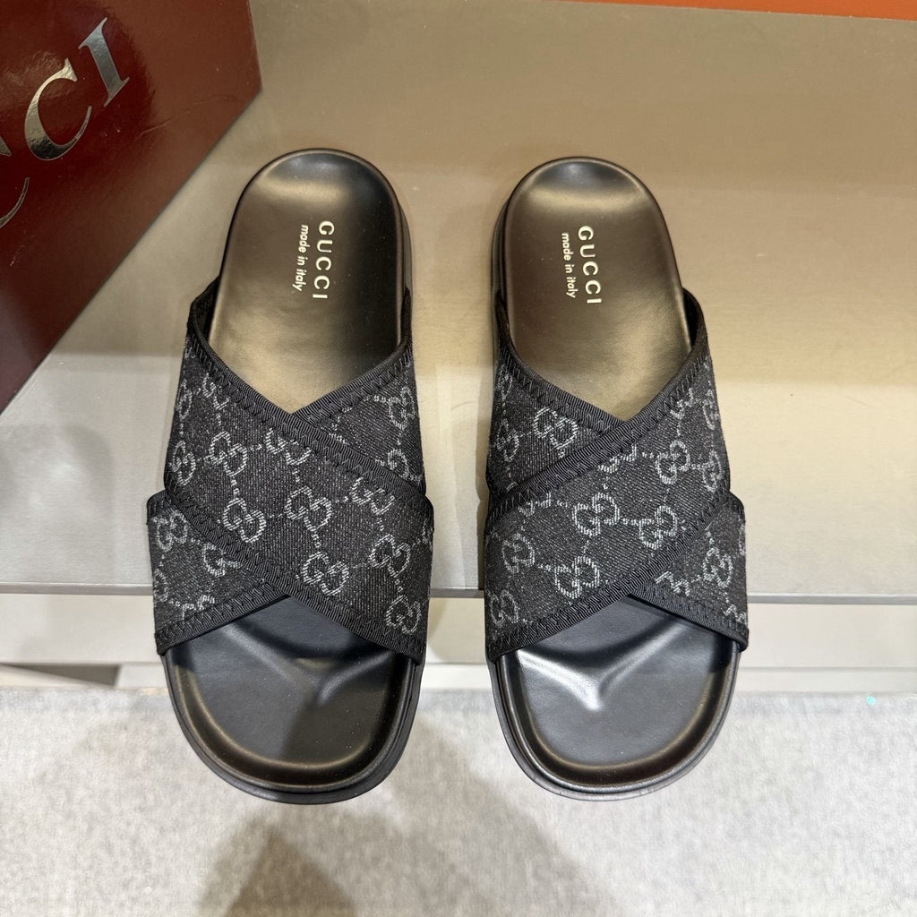 Gucci Men's Patterned Cross-Strap Slide Sandals